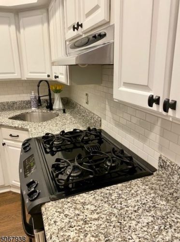 56 Blackwell St, Dover, NJ 07801-4063