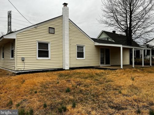 21 Medley Ln, Willingboro, NJ 08046-3122