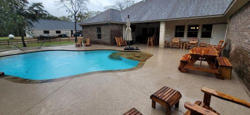 32403 Bayou Bnd, Angleton, TX 77515-7342