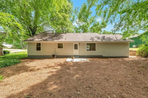 109 Clifford Ct, Stockbridge GA  30281-3007 exterior