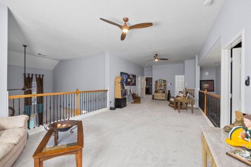 2127 Trinity Mnr Ln, Richmond TX  77469-7255 exterior