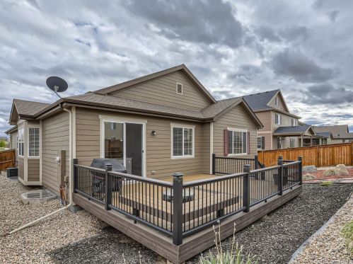 25587 4th Ave, Denver CO  80018-1690 exterior