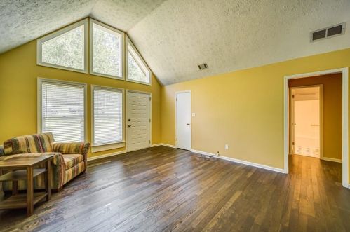 3987 Woodland Cir, Conyers GA  30013-3056 exterior