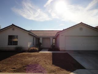 6183 Scott Ave, Fresno, CA 93723-7666