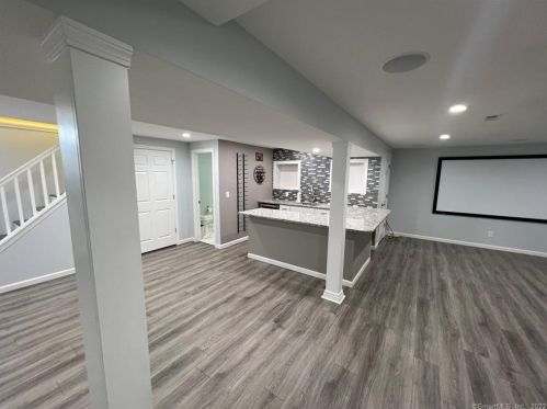 403 Sand Stone Dr, Wapping CT  06074-2867 exterior