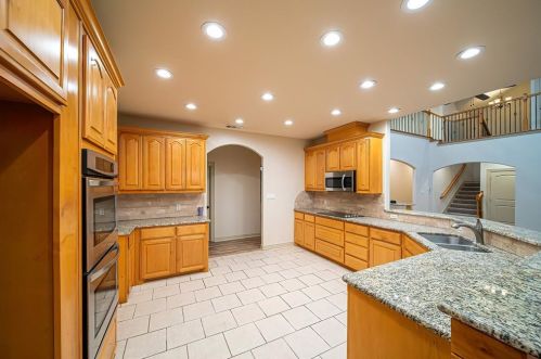 5555 State Highway 160, Whitewright TX 75491-4778 exterior