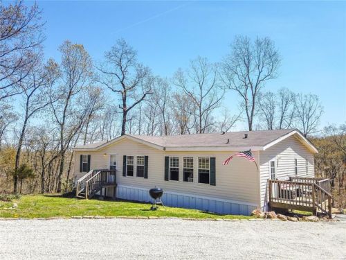 10168 Mimosa Rd, Spring Bluff, MO 63080-6415