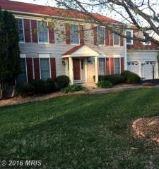 14585 Estate Dr, Woodbridge VA  22193-3207 exterior