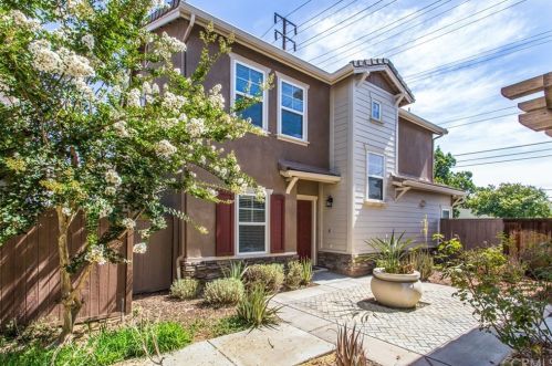 3806 Coastal St, Riverside, CA 92501-1595