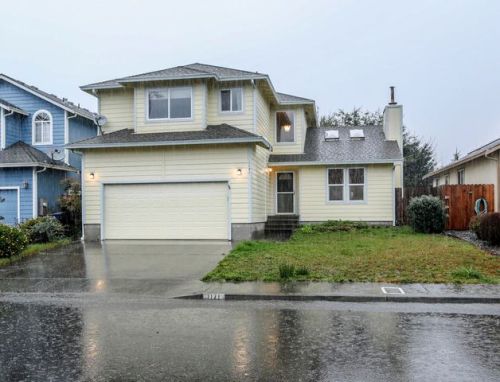 1171 Silverado Ave, Mckinleyville, CA 95519-9120