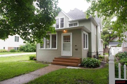 326 Lafayette St, Mankato, MN 56001-3343