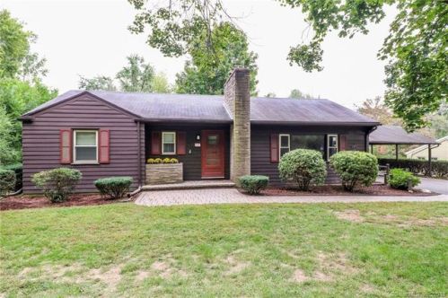 630 Elm St, Wallingford, CT 06492-3270