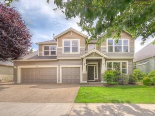 3708 Short Oak Dr, Newberg, OR 97132-7390