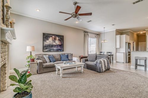 7308 Spring Oak Dr, North Richland Hills TX  76182-3708 exterior