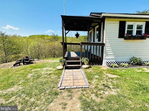 2270 Kerns School Rd, Springfield WV  26763 exterior