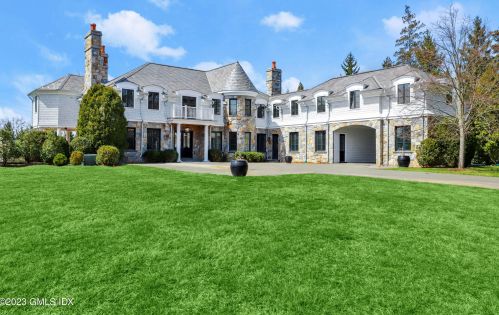 32 Meadowcroft Ln, Greenwich, CT 06830-3823