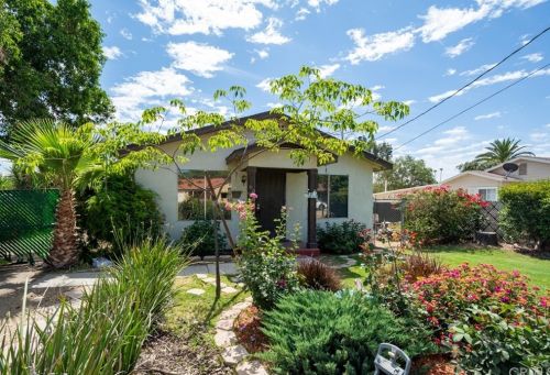 6060 Stearns St, Riverside CA  92504-1739 exterior