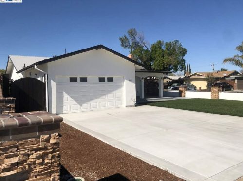 3075 Coventry Dr, Tracy, CA 95376-1810