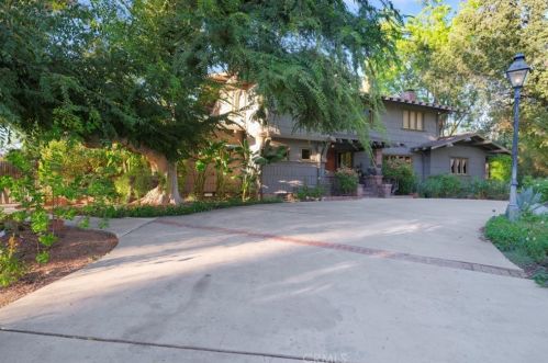 1151 Monte Vista Dr, Riverside, CA 92507-5950