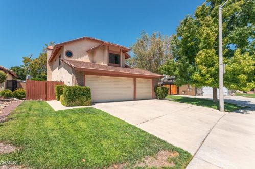 43153 Golden Ln, Lancaster, CA 93536-6703