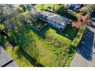 14180 103rd Ave, Portland OR  97224-4802 exterior