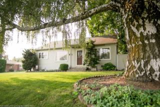 3402 Taylor Way, Yakima, WA 98902-2756