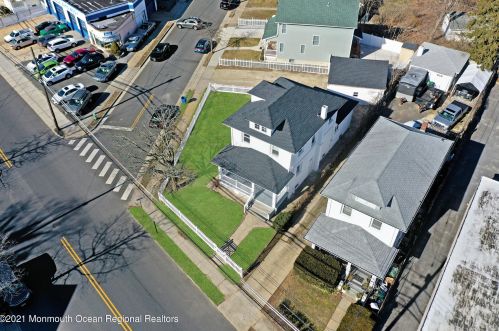 1415 Asbury Ave, Tinton Falls NJ 07712-5701 exterior