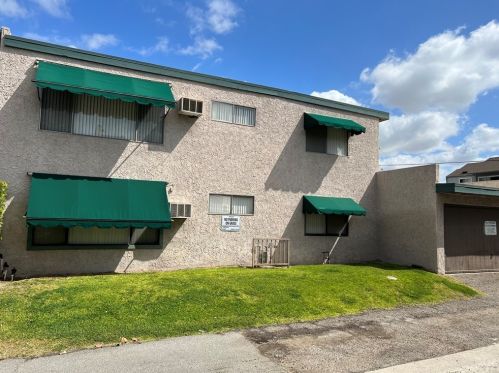 2066 Spinnaker St, Anaheim CA  92802-4482 exterior