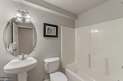 488 Elissa Ct, Aberdeen MD  21001-1843 exterior