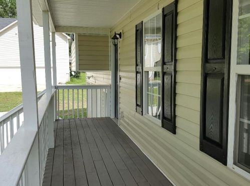 144 Diamond Ct, Carrollton GA  30116-7564 exterior