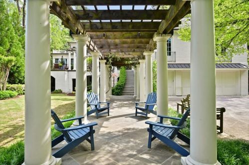 62 Brookhaven Dr, Atlanta GA  30319-1143 exterior