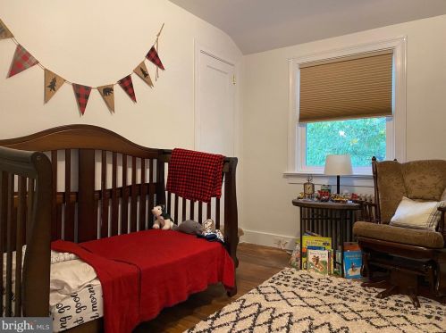 417 Lampeter Rd, Lancaster PA 17602-1717 exterior