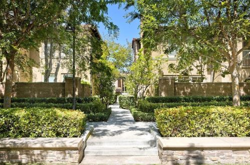 46 Gingerwood, Irvine CA  92603-0114 exterior