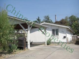 2435 Kincaid St, Eugene OR  97405-3055 exterior