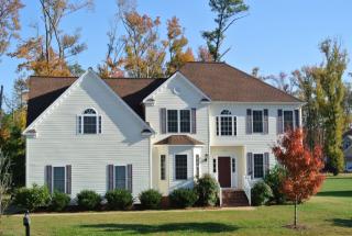 202 Middle Rd, Yorktown, VA 23692-4508