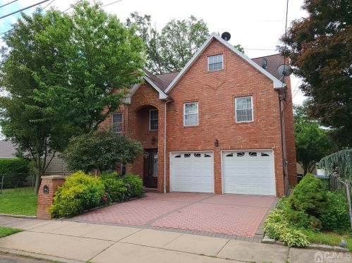36 Rosewood Rd, Edison, NJ 08817-4023