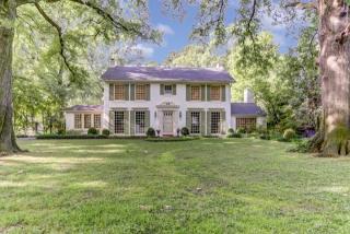 2805 Lombardy Ave, Memphis, TN 38111-1901