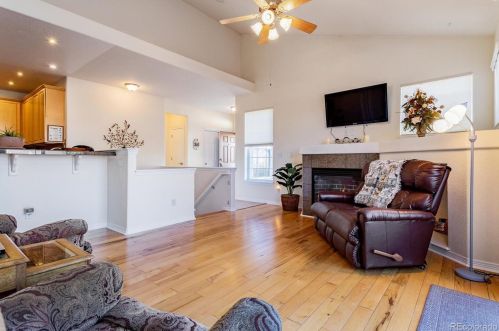 6654 Rome St, Aurora CO 80016-6023 exterior