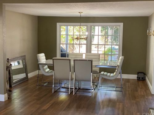 10 Vispera, Irvine CA  92620-2127 exterior