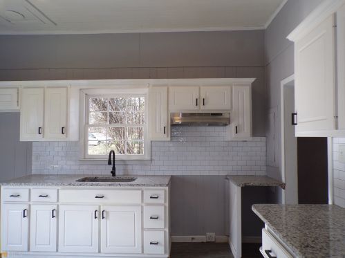 1811 Spring St, Conyers GA  30012-3761 exterior