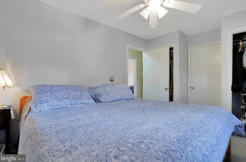 60 Baugher Dr, Hanover PA 17331-4004 exterior