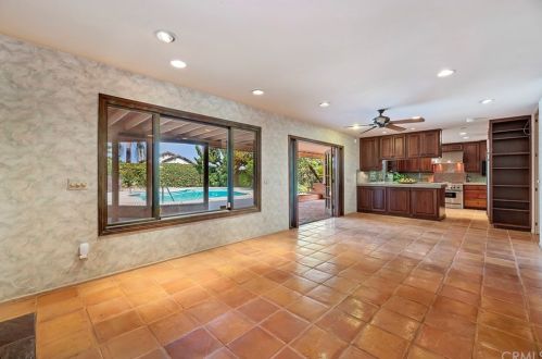 6535 Rycroft Dr, Riverside CA  92506-5314 exterior