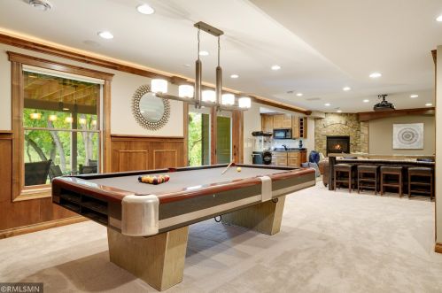 10147 Bridgewater Pkwy, Saint Paul MN  55129-8587 exterior