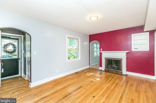 10000 Renfrew Rd, Silver Spring, MD 20901-2219