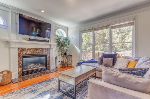 321 Mansfield Way, Stockbridge GA  30281-1579 exterior