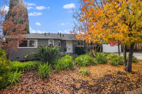 1147 Cuesta Dr, Mountain View, CA 94040-3683