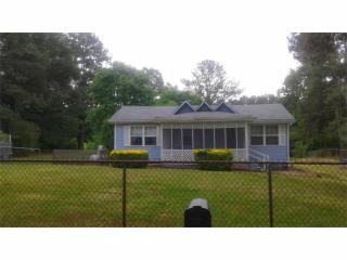 243 Harpers Lake Dr, Hiram, GA 30141-4029