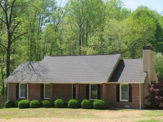 3415 Nancy Creek Rd, Gainesville, GA 30506-1641