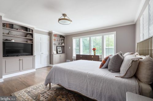 9605 Sutherland Rd, Silver Spring MD 20901-2314 exterior