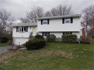 14 Jenny Ln, Waterbury, CT 06716-1635